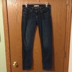 Levis dark wash blue jeans